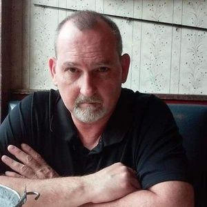 Meet your Posher, Buddy